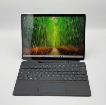 Microsoft Surface Pro 8 i5 12th + Stylet et coque image 5