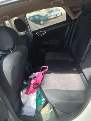 Nissan Sentra image 5
