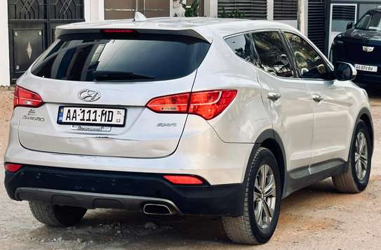 HYUNDAI SANTA FE 2015 image 11