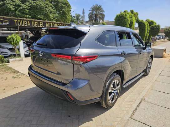 TOYOTA HIGHLANDER 2021 image 8