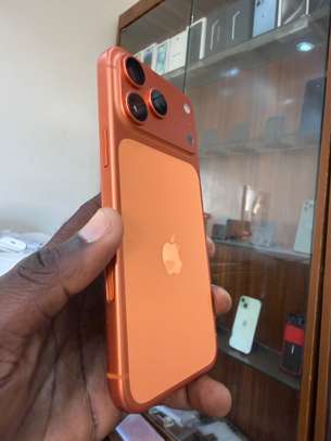 iPhone 17Promax 1tera(1000Go) SIM image 6