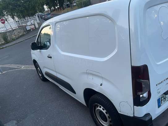 PEUGEOT PARTENER 2019 image 9