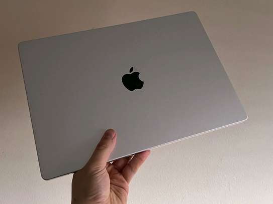 MacBook Pro 16' M1 Pro image 2