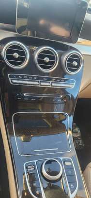 Mercedes GLC 300 4Matic image 7
