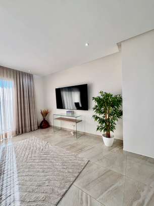 Appartement F4 meuble neuf à louer à mermoz image 4