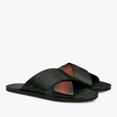 Sandale de luxe Berluti, Versace Louis VuittonHermès homme image 4