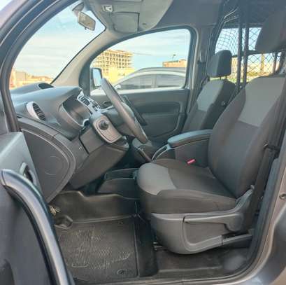 Renault kangoo 2019  manuel diesel venant image 5