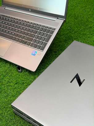 HP Zbook Power 15,6 G8 11 eme génération image 2