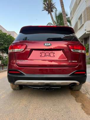 2017 Kia Sorento image 9