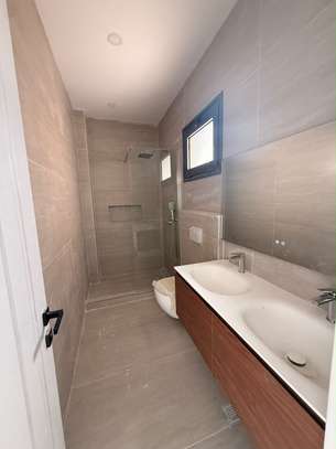 Appartement F4 moderne à louer aux points e image 4