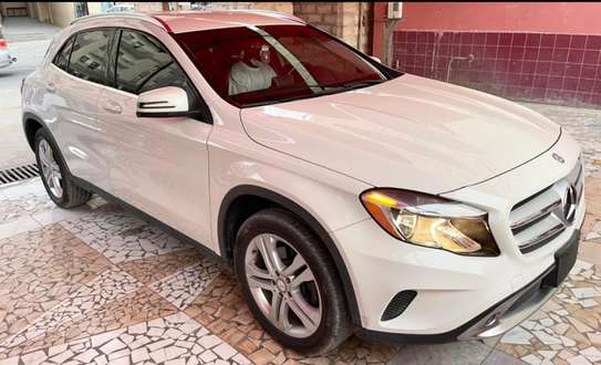 Mercedes Benz GLA 250 image 6