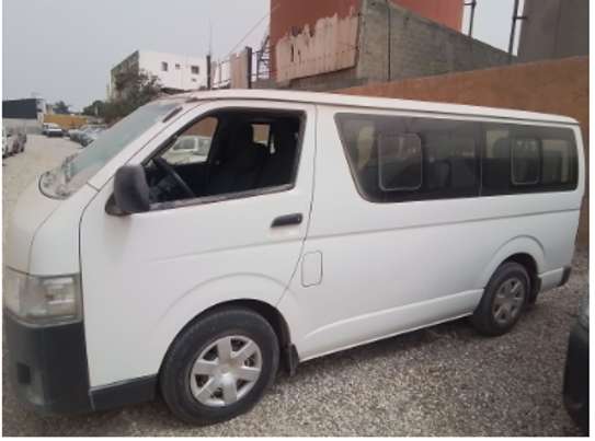 LOCATION TOYOTA HIACE 2022 image 2
