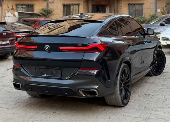 BMW X6 M50i 2022 image 3