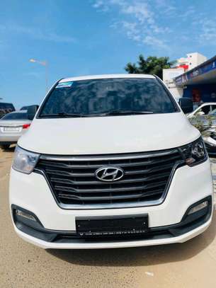 Hyundai starex 2019 12 place image 2