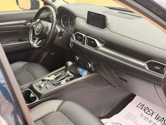 Mazda CX-5 image 5