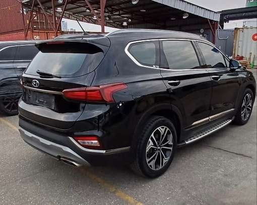 Hyundai Santa Fe 2019 image 4