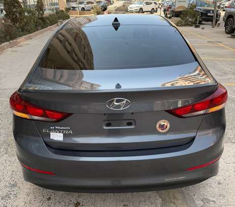 Hyundai Elantra 2017 image 11