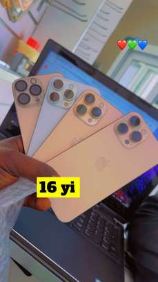 Iphone 16 Pro Max Sim physique image 1