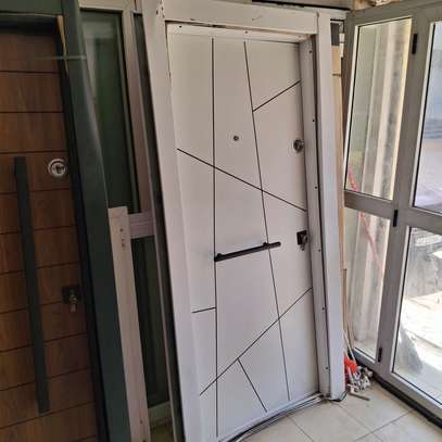 Porte entrée de sécurité neuve dans leur emballage image 8