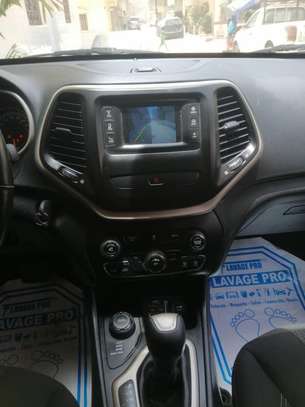 Jeep Cherokee 2016 image 8