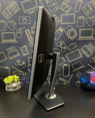 Moniteur Dell 24 pouces image 10