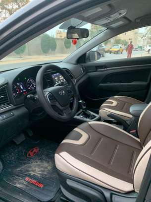 Location Hyundai Elantra 2018 image 10