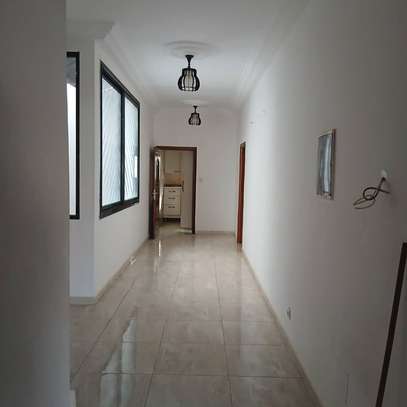 Deux chambre à louer par mois image 3