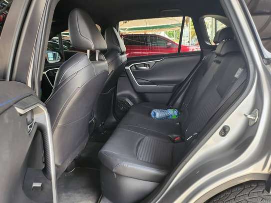 2022 / TOYOTA RAV 4 FULL OPTION 1mois de mutation image 10