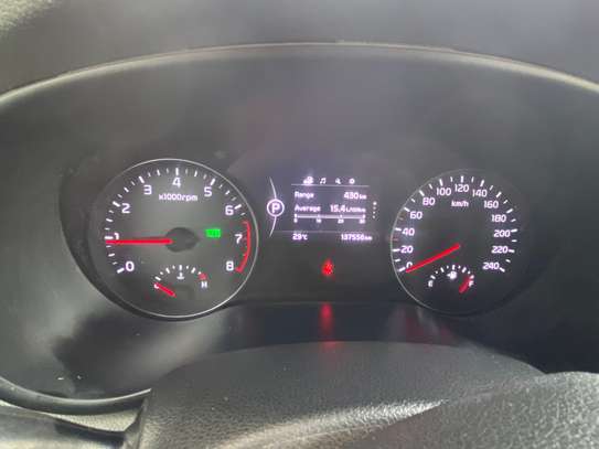 KIA SPORTAGE FULL OPTION image 6