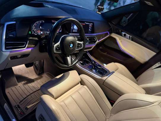 X5 packM version plus full options image 4