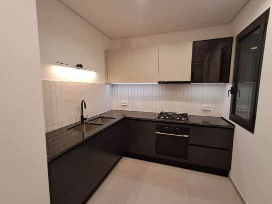 ALMADIES : APPARTEMENT F3 EXCEPTIONNEL  À LOUER image 6