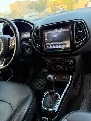 Jeep compass limited 2020 image 10