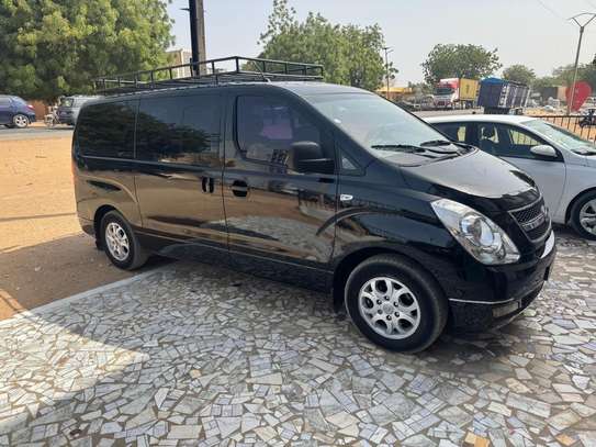 Minibus Starex avec licence transport image 9