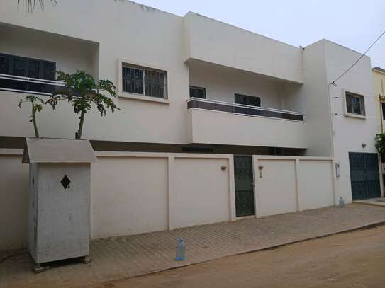 villa louer mermoz image 2