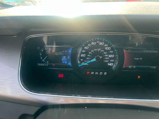 Ford Taurus  2016 image 15