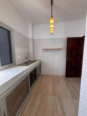 APPARTEMENT image 11