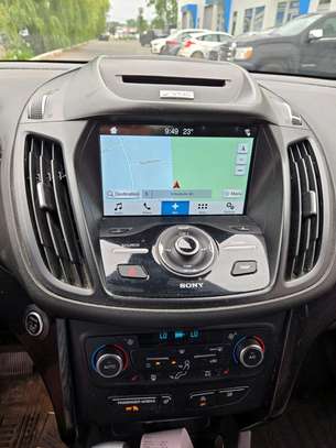 Ford Escape image 13