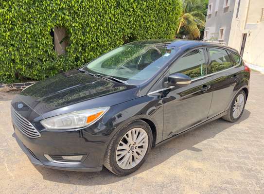 Ford Focus Titanium image 2