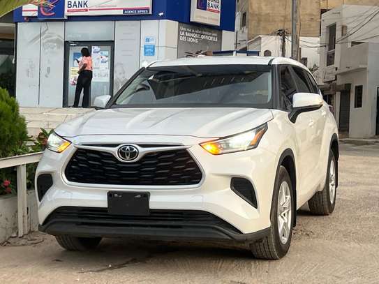 Toyota Highlander 2023 4cylindre image 3