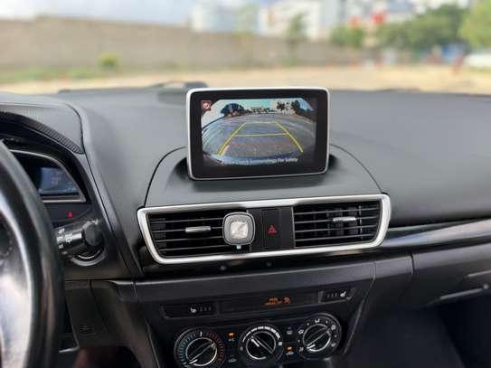 Mazda 3 2016 image 4