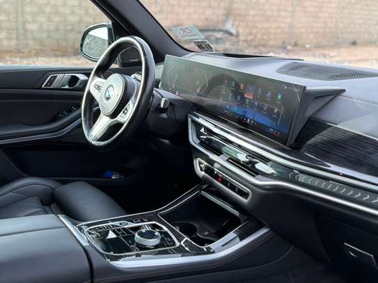 BMW X5 pack M image 11
