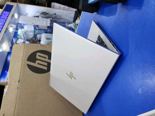Hp elitbook 845 g7 Ryzen 5 image 3