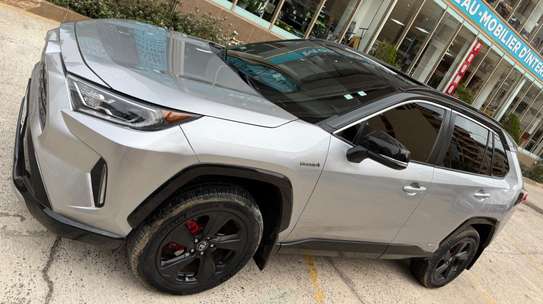 Toyota Rav4 2021 image 2