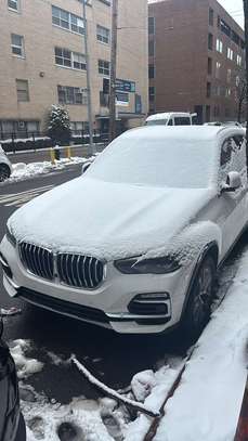 Bmw X5 2019 image 9