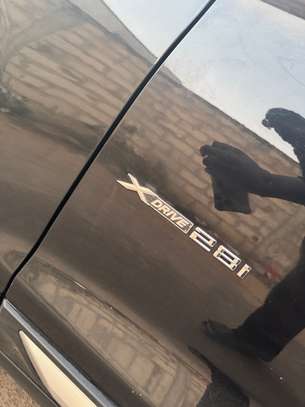 BMW x3 4 cylinder image 5