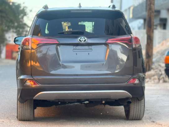 TOYOTA RAV4 VENANT USA image 5