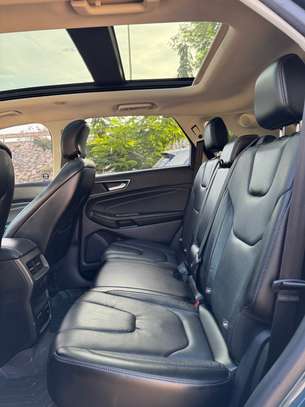 Ford Edge Titanium image 7