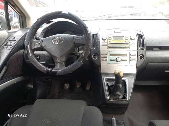 Toyota verso manuel diesel image 4