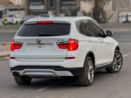 BMW X3 2017 essence 4 cylindres 2.0L image 4
