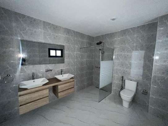 Appartement à louer almadies image 3
